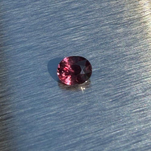 1.00 ct unheated natural ruby, oval mixed cut, alternate face-up view, Otzera OTZ-2026-01655