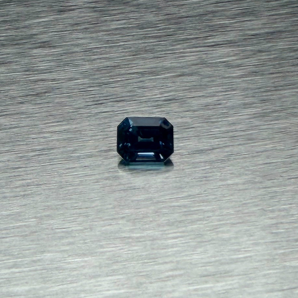 1.00 ct heated natural blue sapphire, emerald cut, face-up view, Otzera OTZ-2026-01660