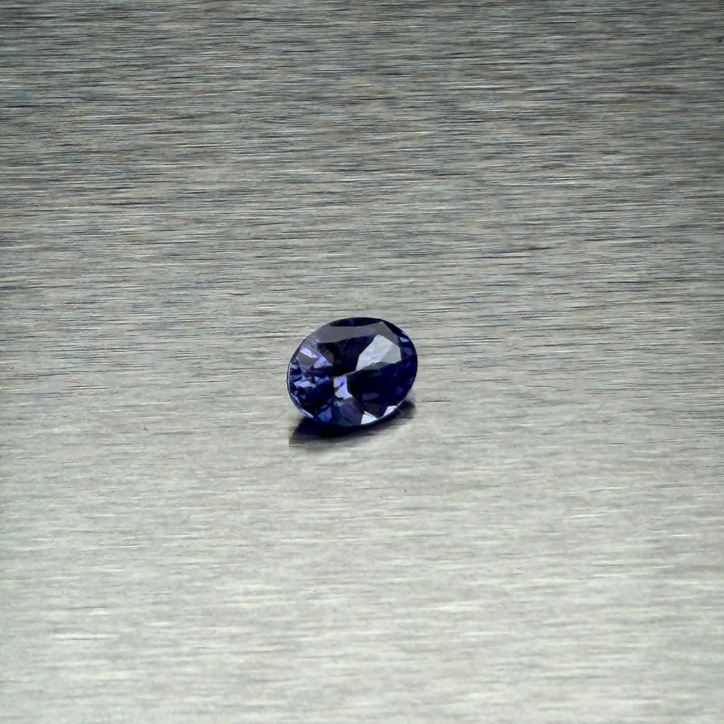 1.44 ct Tanzanian tanzanite, oval modified brilliant cut, alternate face-up view, Otzera OTZ-2026-01664