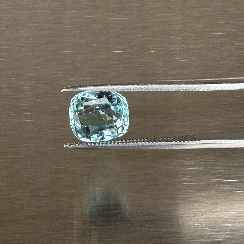 3.07 ct natural aquamarine held in tweezers, face-up antique cushion view, Otzera OTZ-2026-01667