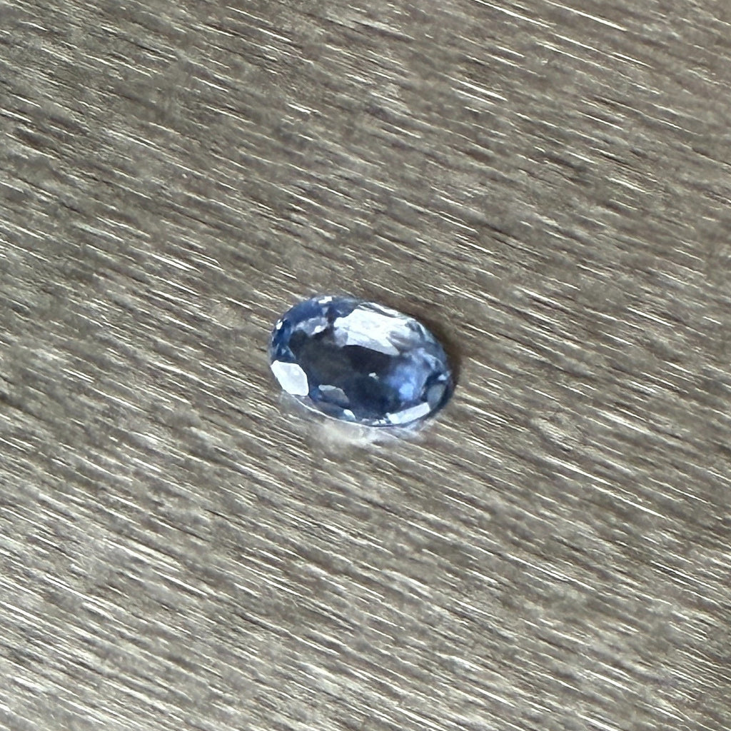 2.44 ct unheated Ceylon blue sapphire, oval mixed cut, face-up view, Otzera OTZ-2026-01672