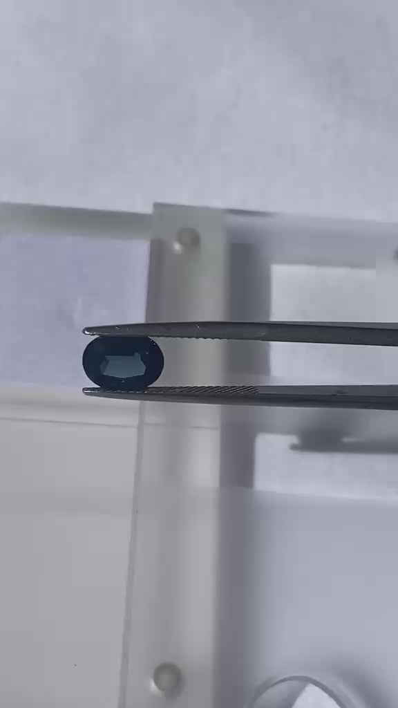 2.30 ct Blue Sapphire